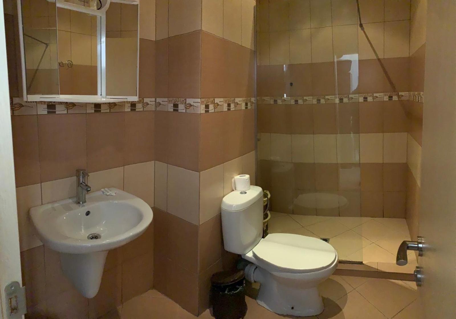 Grand Kamelia Apartments Pantai Sunny Luaran gambar